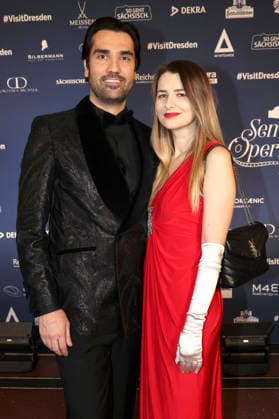 Jonathan Tetelman with his wife Andreea at the 18 SemperOperaball 2026 in the Semper Opera Dresden, 06 02 2026 Foto:xM.xWehnertx xFuturexImagex semperopernball_6367