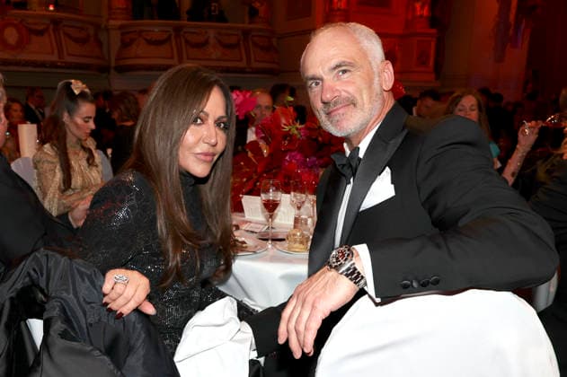 Simone Thomalla with partner Rene Marchand at the 18 SemperOperaball 2026 in the Semper Opera Dresden, 06 02 2026 Foto:xM.xWehnertx xFuturexImagex semperopernball_6407