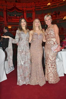 Cathy Hummels, Stefanie Hertel and Kamilla Senjo at the 18 SemperOperaball 2026 in the Semper Opera Dresden, 06 02 2026 Foto:xM.xWehnertx xFuturexImagex semperopernball_6420