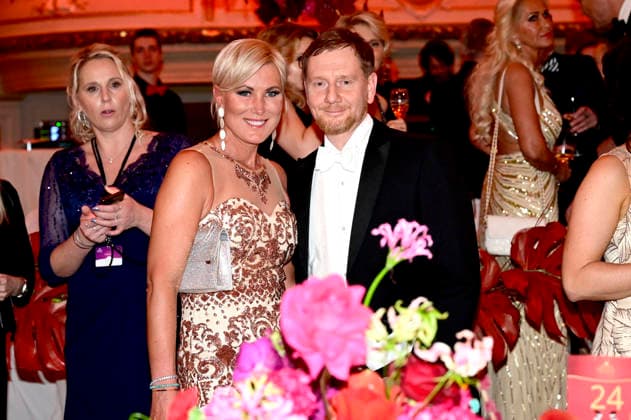 Kamilla Senjo and Michael Kretschmer at the 18 SemperOperaball 2026 in the Semper Opera Dresden, 06 02 2026 Foto:xM.xWehnertx xFuturexImagex semperopernball_6425