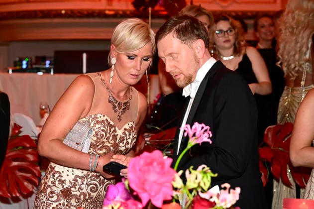 Kamilla Senjo and Michael Kretschmer at the 18 SemperOperaball 2026 in the Semper Opera Dresden, 06 02 2026 Foto:xM.xWehnertx xFuturexImagex semperopernball_6428