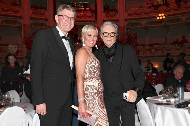 Claudius Dreilich, Kamilla Senjo and Wolfgang Lippert at the 18 SemperOperaball 2026 in the Semper Opera Dresden, 06 02 2026 Foto:xM.xWehnertx xFuturexImagex semperopernball_6435