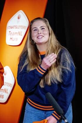 MILAN - Queen Maxima, Princess Amalia, and King Willem-Alexander visit the TeamNL House during the Olympic Games in Milan. ROBIN UTRECHT ANP netherlands out - belgium out  Copyright: xx x549912847x originalFilename: 549912847.jpg