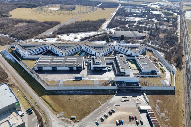 Luftaufnahme,Luftbild JVA Gablingen bei Augsburg. Justizvollzugsanstalt. *** Aerial view,Aerial view JVA Gablingen near Augsburg correctional facility