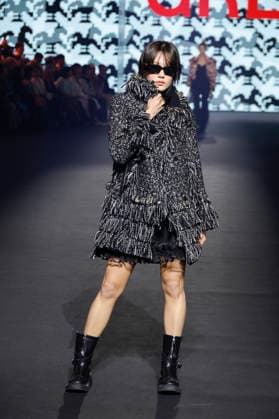 2026 F W Seoul Fashion Week A model presents a creation by GREEDILOUS during the 2026 F W Seoul Fashion Week at the Dongdaemun Design Plaza (DDP) in Seoul, South Korea on February 07, 2026. Seoul South Korea  Copyright: xMatrixxImages JungxUi-Chelx