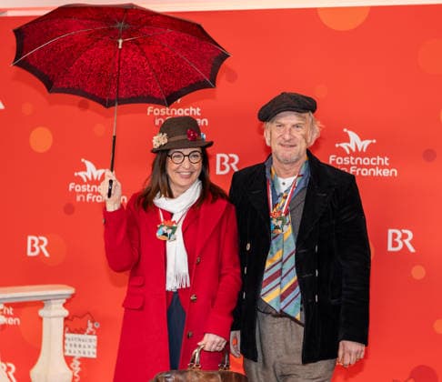 In the picture BR Rundfunkraetin, Barbara Becker, left in the picture Veitshoechheim, Mainfrankensaele, 06 02 2026, Fastnacht in Franken 2026 Copyright: HMBxMedia xJulienxBecker