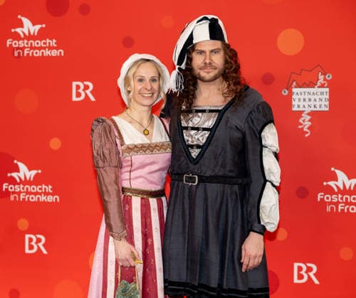 In the picture from left Ms. Anke as Agnes Duerer and Lord Mayor of Nuremberg Marcus Koenig CSU as Albrecht Duerer Veitshoechheim, Mainfrankensaele, 06 02 2026, Fastnacht in Franken 2026 Copyright: HMBxMedia xJulienxBecker