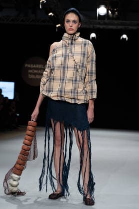 Modad catwalk during Madrid Fashion Week in Madrid - 07 Feb 2026 A model walks the runway in a design by designer CSDMM at the Momad catwalk during the Madrid Fashion Week at Ifema. Madrid Spain Copyright: xAtilanoxGarciax xSOPAxImagesx photos04498