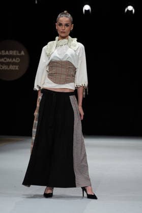 Modad catwalk during Madrid Fashion Week in Madrid - 07 Feb 2026 A model walks the runway in a design by designer CSDMM at the Momad catwalk during the Madrid Fashion Week at Ifema. Madrid Spain Copyright: xAtilanoxGarciax xSOPAxImagesx photos04505