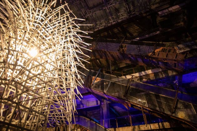 Bangkok Design Week 2026 in Bangkok, Thailand - 08 Feb 2026 Art Installation named New World New Pulse , a kinetic sculpture reflecting the area’s vibrant spirit inside an abandoned shopping mall during Bangkok Design Week 2026. Bangkok Design Week 2026, themed Design SOS is an expansive festival celebrating creativity and design across Bangkok. Held from January 29 to February 08, showcasing innovative design solutions and fostering positive energy amidst challenges. It promotes Bangkok s status as a UNESCO Creative City of Design, attracting creatives and visitors to explore and contribute to the city s vibrant design landscape. Bangkok Thailand Copyright: xGuillaumexPayenx xSOPAxImagesx GUI_PAYEN_08FEB2026_131A8550