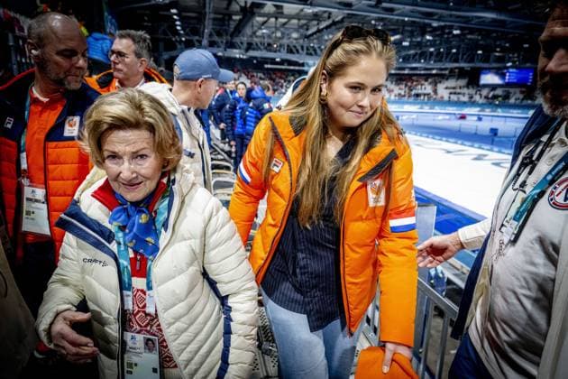 MILAN - Queen Maxima, Princess Amalia and King Willem-Alexander congratulate Norwegian King Harald and Norwegian Queen Sonjana in the 5,000 meters speed skating men s final Milano Speed Skating Stadium Olympic Winter Games Milan Cortina 2026 ROBIN UTRECHT ANP netherlands out - belgium out  Copyright: xx x550051176x originalFilename: 550051176.jpg