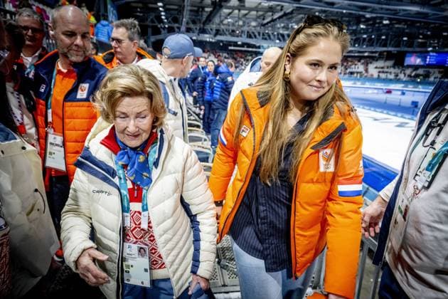 MILAN - Queen Maxima, Princess Amalia and King Willem-Alexander congratulate Norwegian King Harald and Norwegian Queen Sonjana in the 5,000 meters speed skating men s final Milano Speed Skating Stadium Olympic Winter Games Milan Cortina 2026 ROBIN UTRECHT ANP netherlands out - belgium out  Copyright: xx x550051253x originalFilename: 550051253.jpg