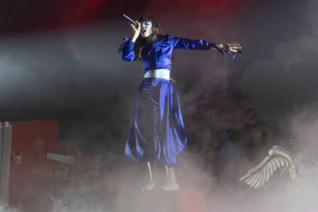 Magdalena Bay perform at Manchester Apollo Mica Tenenbaum of American alternative pop duo Magdalena Bay performs at Manchester Apollo, Manchester, England, 8th February 2026, Credit:Mike Gray Avalon  Copyright: xMikexGrayx xAvalonx 1073259829