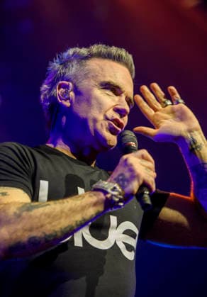Robbie Williams performs live in Brixton Academy, London, 8 February 2026 Robbie Williams plays two sets live to promote his new album Britpop in Brixton Academy, London, 8 February 2026 ., Credit:Tina Korhonen Avalon United Kingdom, London  Copyright: xTinaxKorhonenx xAvalonx 1073261661