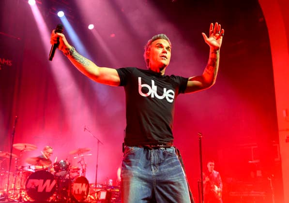 Robbie Williams performs live in Brixton Academy, London, 8 February 2026 Robbie Williams plays two sets live to promote his new album Britpop in Brixton Academy, London, 8 February 2026 ., Credit:Tina Korhonen Avalon United Kingdom, London  Copyright: xTinaxKorhonenx xAvalonx 1073261698