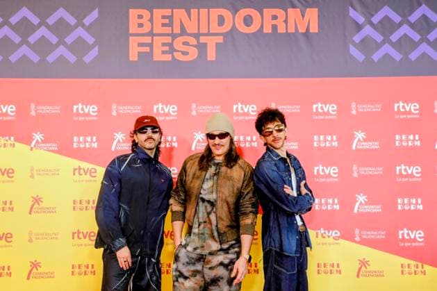 Press conference with the 18 artists of the Benidorm Fest 2026 The group The Kinkis poses after a press conference, at the Mirador del Castillo, on February 9, 2026, in Benidorm, Alicante, Valencian Community Spain After the welcome party last Saturday, February 7, today officially starts the week of the Benidorm Fest 2026, six days in which the two semi-finals will be held on February 10 and 12 and the final on February 14, 2026 In addition to the three galas, the programming of the sixth edition of the festival includes rehearsals, press conferences and pre and post galas programs 09 FEBRUARY 2026 Joaquí Benidorm, Alicante, Comunidad Va Benidorm, Alicante, Comunidad Va Spain Copyright: xJoaquinxReinax 7276970