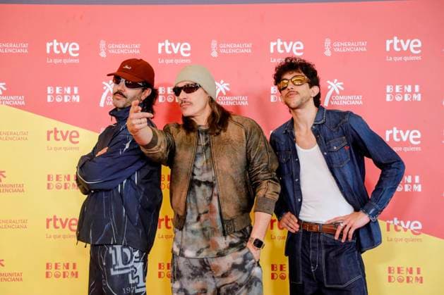 Press conference with the 18 artists of the Benidorm Fest 2026 The group The Kinkis poses after a press conference, at the Mirador del Castillo, on February 9, 2026, in Benidorm, Alicante, Valencian Community Spain After the welcome party last Saturday, February 7, today officially starts the week of the Benidorm Fest 2026, six days in which the two semi-finals will be held on February 10 and 12 and the final on February 14, 2026 In addition to the three galas, the programming of the sixth edition of the festival includes rehearsals, press conferences and pre and post galas programs 09 FEBRUARY 2026 Joaquí Benidorm, Alicante, Comunidad Va Benidorm, Alicante, Comunidad Va Spain Copyright: xJoaquinxReinax 7276971