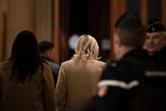 Marine Le Pen Arrives At Court Room - Paris President of Rassemblement National parliamentary group Marine Le Pen arrives at the court room at the Palais de Justice in Paris on February 6, 2026. Photo by Eliot Blondet ABACAPRESS.COM Paris Ile-de-France France  Copyright: xBlondetxEliot ABACAx