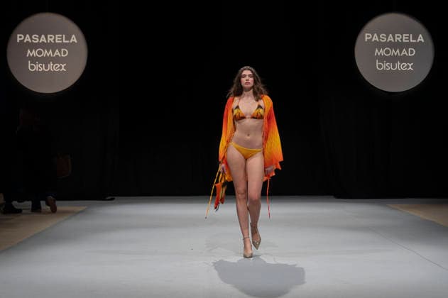 February 9, 2026, Madrid, Madrid, Spain: The model walks the runway at the MOMAD International Fashion Show, wearing designs by students from the ACQUADICOCCO, Madrid School of Fashion Design), Madrid, (02.06.26) Madrid Spain  - ZUMAc312 20260209_zsp_c312_049 Copyright: xOscarxManuelxSanchezx
