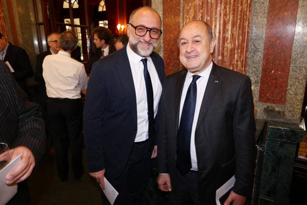 Exclusive - Nina Metayer at Chinese Business Club Lunch - Paris Exclusive - Franck Tapiro and Bernard Squarcini attending the Chinese Business Club s monthly lunch held at Intercontinental Opera in Paris, France on February 09, 2026. Photo by Jerome Domine ABACAPRESS.COM France  Copyright: xDominexJerome ABACAx