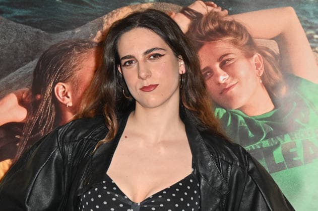 Les Immortelles Premiere - Paris Lena Garrel attending to the premiere of ‘Les immortelles’ held at Max Linder Panorama cinema, in Paris, France on February 9, 2026. Photo by Mireille Ampilhac ABACAPRESS.COM Paris France  Copyright: xAmpilhacxMireille ABACAx