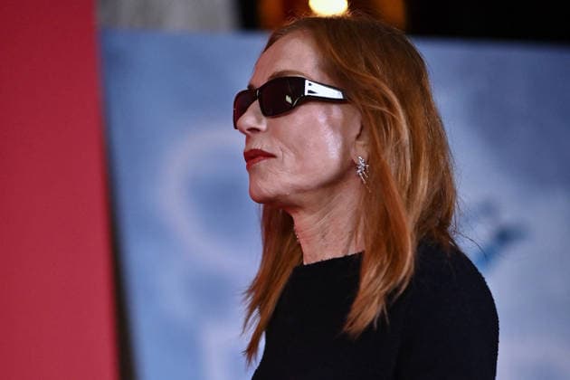 Cesar Nominees Dinner - Paris Isabelle Huppert attend the Cesar 2026 - Nominee Dinner at Le Fouquet s on February 09, 2026 in Paris, France. Photo by Franck Castel ABACAPRESS.COM Paris France  Copyright: xCastelxFranck ABACAx