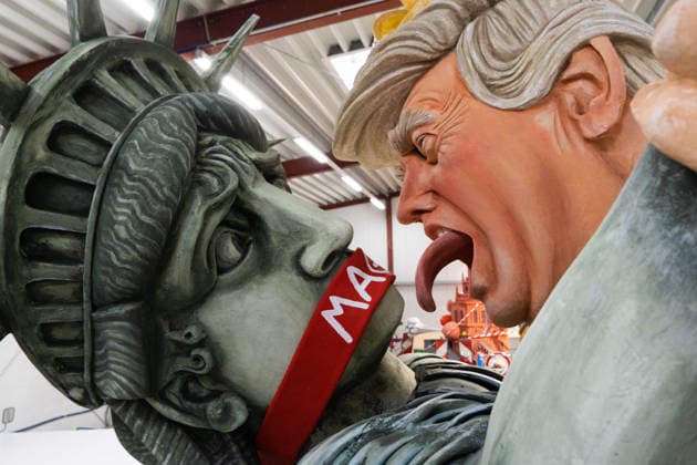 February 10, 2026, Mainz, Santiago, Germany: A carnival float depicting United States President Donald Trump dancing with the Statue of Liberty is presented during a press preview for the Mainz Carnival in Mainz, Germany. Mainz Germany  - ZUMAb332 20260210_zip_b332_004 Copyright: xMatiasxBasualdox