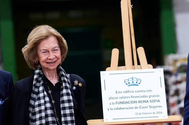 February 10, 2026, Basauri, Basque Country, Spain: Queen Sofia of Spain visits Bizkaia Food Bankining on February 10, 2026 in Basauri, Spain Basauri Spain  - ZUMAg15_ 20260210_zaf_g15_011 Copyright: xJackxAbuinx