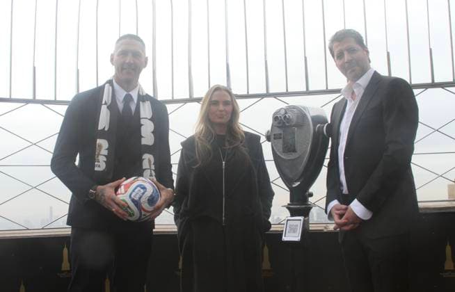 RECORD DATE NOT STATED Marco Materazzi, Kate Barton and Imad Izemrane, light the Empire State Building. (NEW) Marco Materazzi, Kate Barton and Imad Izemrane, light the Empire State Building. February 10, 2026, New York, USA: (L-R) Marco Materazzi, former soccer player and manager along with Kate Barton, fashion designer and Imad Izemrane, Co-Founder and Chief Executive Officer of N4XT Experiences light the Empire State Building in partnership with N4XT Experiences to kick off New York Fashion Week. Credit: Niyi Fote Thenews2 (Foto: Niyi Fote Thenews2 imago images) Marco Materazzi, Kate Barton and Imad Izemrane, light the Empire State Building. Copyright: xNiyixFotex