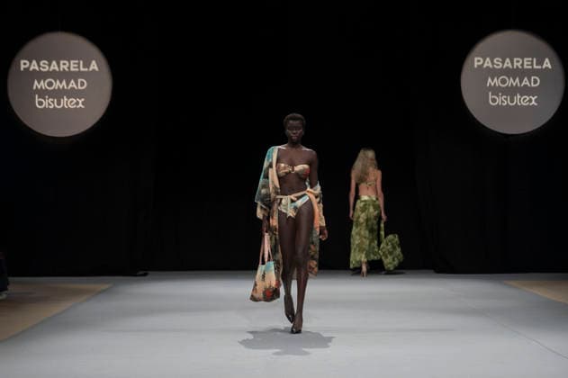February 10, 2026, Madrid, Madrid, Spain: The model walks the runway at the MOMAD International Fashion Show, wearing designs by students from the ACQUADICOCCO, Madrid School of Fashion Design), Madrid, (02.06.26) Madrid Spain  - ZUMAc312 20260210_zsp_c312_068 Copyright: xOscarxManuelxSanchezx