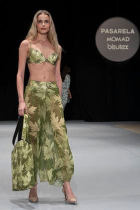 February 10, 2026, Madrid, Madrid, Spain: The model walks the runway at the MOMAD International Fashion Show, wearing designs by students from the ACQUADICOCCO, Madrid School of Fashion Design), Madrid, (02.06.26) Madrid Spain  - ZUMAc312 20260210_zsp_c312_067 Copyright: xOscarxManuelxSanchezx