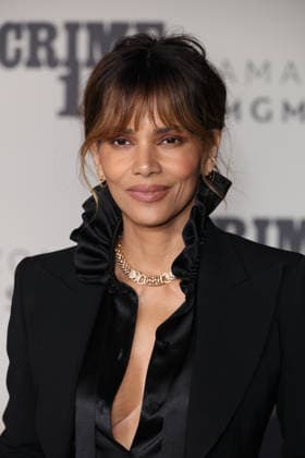 World Premiere Of Amazon MGM Studios Crime 101 in Los Angeles, 10 February 2026 Halle Berry at the World Premiere Of Amazon MGM Studios Crime 101 held at The United Theater on Broadway at STILE Downtown Los Angeles by Kasa in Los Angeles, California, United States on 10 February 2026., Credit:Xavier Collin Avalon USA, California, Los Angeles  Copyright: xXavierxCollinx xAvalonx 1073887469