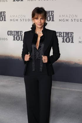World Premiere Of Amazon MGM Studios Crime 101 in Los Angeles, 10 February 2026 Halle Berry at the World Premiere Of Amazon MGM Studios Crime 101 held at The United Theater on Broadway at STILE Downtown Los Angeles by Kasa in Los Angeles, California, United States on 10 February 2026., Credit:Xavier Collin Avalon USA, California, Los Angeles  Copyright: xXavierxCollinx xAvalonx 1073888276