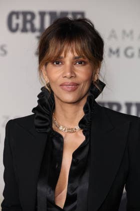 World Premiere Of Amazon MGM Studios Crime 101 in Los Angeles, 10 February 2026 Halle Berry at the World Premiere Of Amazon MGM Studios Crime 101 held at The United Theater on Broadway at STILE Downtown Los Angeles by Kasa in Los Angeles, California, United States on 10 February 2026., Credit:Xavier Collin Avalon USA, California, Los Angeles  Copyright: xXavierxCollinx xAvalonx 1073888317
