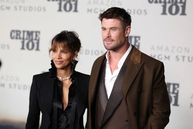 World Premiere Of Amazon MGM Studios Crime 101 in Los Angeles, 10 February 2026 Halle Berry and Chris Hemsworth at the World Premiere Of Amazon MGM Studios Crime 101 held at The United Theater on Broadway at STILE Downtown Los Angeles by Kasa in Los Angeles, California, United States on 10 February 2026., Credit:Xavier Collin Avalon USA, California, Los Angeles  Copyright: xXavierxCollinx xAvalonx 1073889365