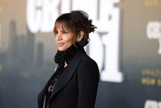 World Premiere Of Amazon MGM Studios Crime 101 in Los Angeles, 10 February 2026 Halle Berry at the World Premiere Of Amazon MGM Studios Crime 101 held at The United Theater on Broadway at STILE Downtown Los Angeles by Kasa in Los Angeles, California, United States on 10 February 2026., Credit:Xavier Collin Avalon USA, California, Los Angeles  Copyright: xXavierxCollinx xAvalonx 1073889328