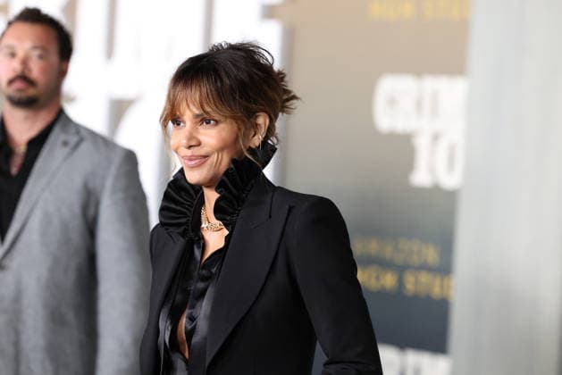 World Premiere Of Amazon MGM Studios Crime 101 in Los Angeles, 10 February 2026 guest and Halle Berry at the World Premiere Of Amazon MGM Studios Crime 101 held at The United Theater on Broadway at STILE Downtown Los Angeles by Kasa in Los Angeles, California, United States on 10 February 2026., Credit:Xavier Collin Avalon USA, California, Los Angeles  Copyright: xXavierxCollinx xAvalonx 1073889674