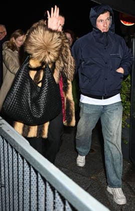 Dua Lipa and her fiancé Callum Turner went to dinner at the Voltaire restaurant in Paris on February 10, 2026 Yhiel Chekroune Bestimage Dua Lipa and her fiancé Callum Turner went to dinner at the Voltaire restaurant in Paris on February 10, 2026 Paris France  Copyright: xYehielxChekrounex xBestimagexYehielxChekrounex xBestimagex