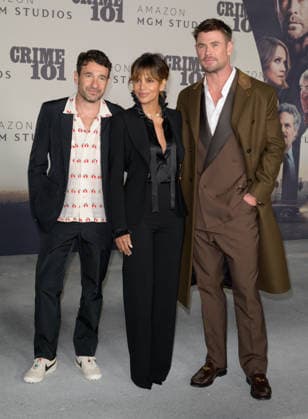 Crime 101 Premiere - Los Angeles, USA LOS ANGELES, USA. February 10, 2026: Bart Layton, Halle Berry & Chris Hemsworth at the premiere for Crime 101 at the United Theatre. Los Angeles CA USA  Copyright: xPaulxSmith Featureflashx