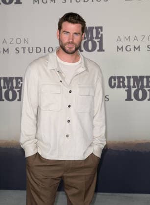 Crime 101 Premiere - Los Angeles, USA LOS ANGELES, USA. February 10, 2026: Liam Hemsworth at the premiere for Crime 101 at the United Theatre. Los Angeles CA USA  Copyright: xPaulxSmith Featureflashx