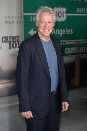 Crime 101 Premiere - Los Angeles, USA LOS ANGELES, USA. February 10, 2026: Tate Donovan at the premiere for Crime 101 at the United Theatre. Los Angeles CA USA  Copyright: xPaulxSmith Featureflashx