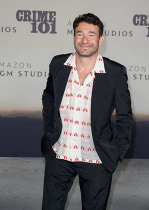 Crime 101 Premiere - Los Angeles, USA LOS ANGELES, USA. February 10, 2026: Bart Layton at the premiere for Crime 101 at the United Theatre. Los Angeles CA USA  Copyright: xPaulxSmith Featureflashx