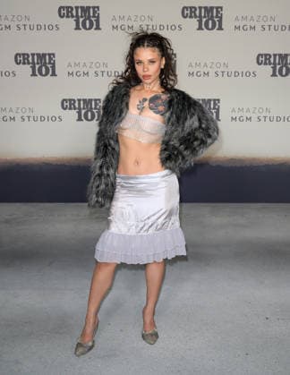 Crime 101 Premiere - Los Angeles, USA LOS ANGELES, USA. February 10, 2026: Eleanor Barnes (Snitchery) at the premiere for Crime 101 at the United Theatre. Los Angeles CA USA  Copyright: xPaulxSmith Featureflashx