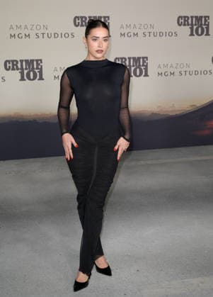 Crime 101 Premiere - Los Angeles, USA LOS ANGELES, USA. February 10, 2026: Paige Madison Evans at the premiere for Crime 101 at the United Theatre. Los Angeles CA USA  Copyright: xPaulxSmith Featureflashx