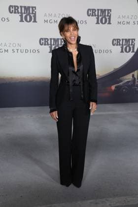 LOS ANGELES, CALIFORNIA FEBRUARY 10 Halle Berry attends the world premiere of Amazon MGM Studios Crime 101 at The United Theater on Broadway on February 10, 2026 in Los Angeles, California Credit AdMedia 452944 2026 02 10  Copyright: xAdMediax STAR_452944_013