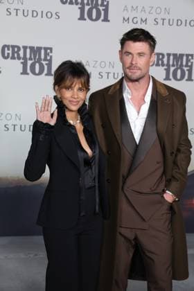 LOS ANGELES, CALIFORNIA FEBRUARY 10 Halle Berry Chris Hemsworth attends the world premiere of Amazon MGM Studios Crime 101 at The United Theater on Broadway on February 10, 2026 in Los Angeles, California Credit AdMedia 452944 2026 02 10  Copyright: xAdMediax STAR_452944_026