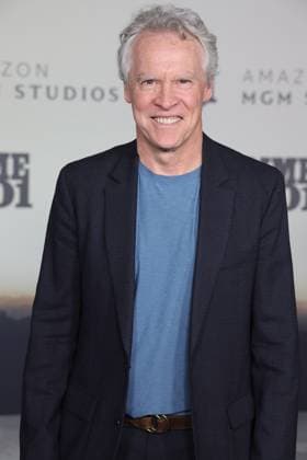LOS ANGELES, CALIFORNIA FEBRUARY 10 Tate Donovan attends the world premiere of Amazon MGM Studios Crime 101 at The United Theater on Broadway on February 10, 2026 in Los Angeles, California Credit AdMedia 452944 2026 02 10  Copyright: xAdMediax STAR_452944_057