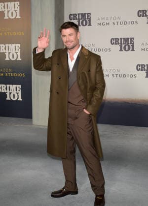 LOS ANGELES, USA February 10, 2026 Chris Hemsworth at the premiere for Crime 101 at the United Theatre Picture Paul Smith Featureflash 452949 2026 02 10 CA Los Angeles  Copyright: xPaulxSmithx xFeaturesxFlashx xStarfacex STAR_452949_072