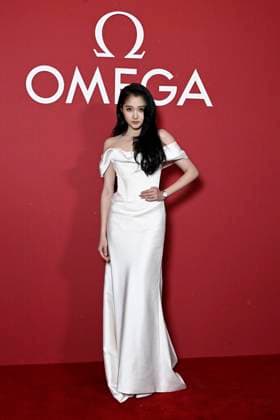 Guan Xiaotong Photocall for the White Winter party at Omega House during the Milan Cortina 2026 Winter Olympics, in Milan, Italy on February 10, 2026 Photocall for the White Winter party at Omega House during the Milan Cortina 2026 Winter Olympics, in Milan, Italy on February 10, 2026 Italie  Copyright: xMassimilianoxMontigellix xSGPx xBestimagexMassimilianoxMontigellix xSGPx xBestimagex