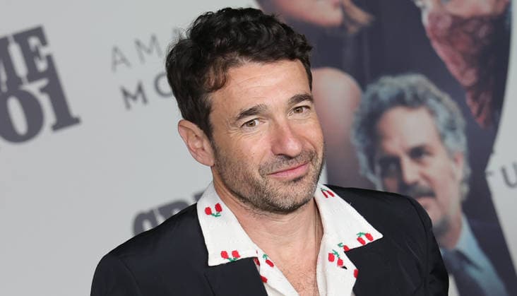 10 February, 2026 - Los Angeles, California - Bart Layton. World Premiere Of Amazon MGM Studios Crime 101 held at The United Theater on Broadway, in Los Angeles. Los Angeles USA - ZUMAa123 20260210_zaa_a123_110 Copyright: xADx